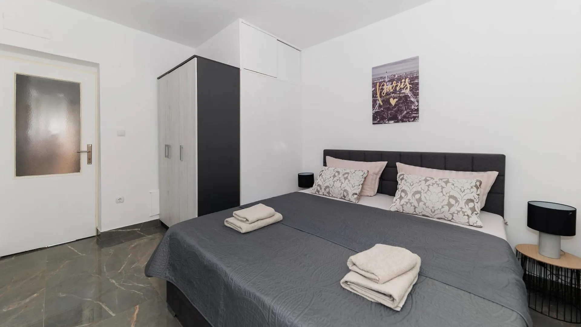 Apartment Apartmani Riva Zadar